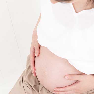 逆子に悩むイメージ